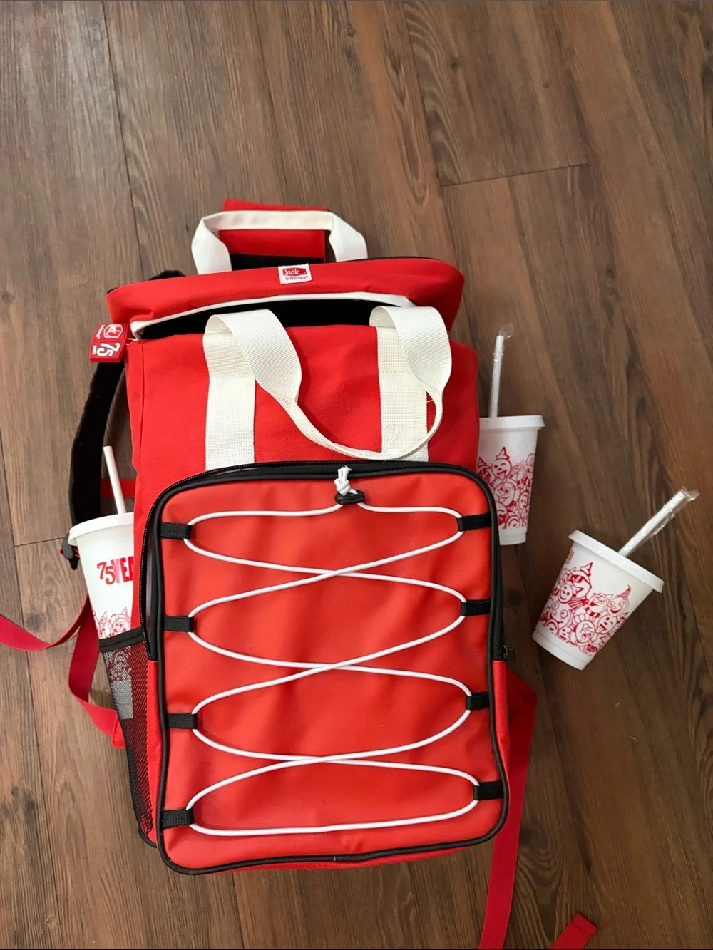 JACK in the Box 75 years large insulated backpack cooler bag with 3 cups!NEW